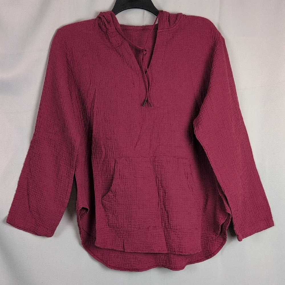 Casual Maroon Hoodie for Women‎ Lightweight Gauzey Fabric